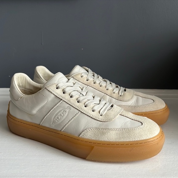 Tod's Men's Off-White Leather Sneakers - Picture 1 of 13